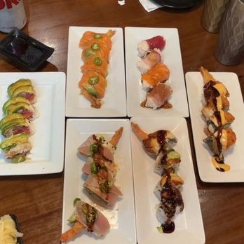 EAT'S SUSHI - PINK LADY(4pcs) CALIENTE(4pcs) SUSHI BLOSSOM(4pcs) ENERGY ROLL ZEN ROLL DRAGON ROLL - Sushi Bars Near Me - Costa Mesa, California EAT'S SUSHI - PINK LADY(4pcs) CALIENTE(4pcs) SUSHI BLOSSOM(4pcs) ENERGY ROLL ZEN ROLL DRAGON ROLL - Sushi Bars Near Me - Costa Mesa, California