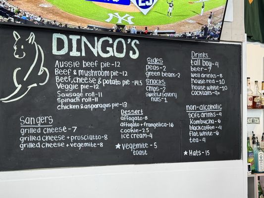 dingo's sports pub by null