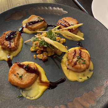 Gordon Ramsay Hell's Kitchen - Pan Seared Scallops - Steakhouses Near Me - Stateline, Nevada Gordon Ramsay Hell's Kitchen - Pan Seared Scallops - Steakhouses Near Me - Stateline, Nevada