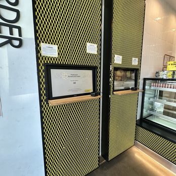 Sunright Tea Studio - Alhambra - Kiosk to order - Bubble Tea Near Me - Alhambra, California