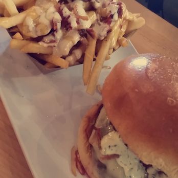 PINCHO - Burgers Near Me - Pinecrest, Florida PINCHO - Burgers Near Me - Pinecrest, Florida