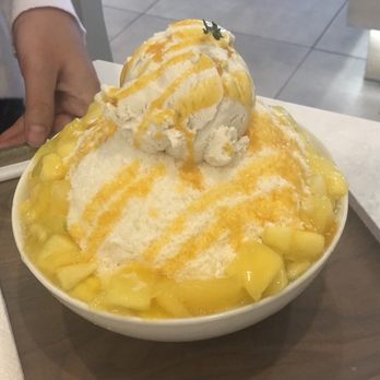 Cafe Auburndale - Mango Shaved Ice - Coffee & Tea Near Me - Flushing, New York Cafe Auburndale - Mango Shaved Ice - Coffee & Tea Near Me - Flushing, New York