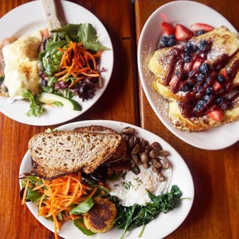 Esselon Cafe and Coffee Roasting - Breakfast & Brunch Near Me - Hadley, Massachusetts