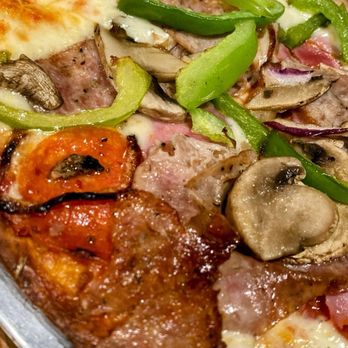 Rendezvous Pizza - New York Supreme - Pepperoni/Sliced Italian Sausage/Canadian Bacon/ Red Onion/Green Pepper/Mushroom - Pizza Near Me - Oklahoma City, Oklahoma Rendezvous Pizza - New York Supreme - Pepperoni/Sliced Italian Sausage/Canadian Bacon/ Red Onion/Green Pepper/Mushroom - Pizza Near Me - Oklahoma City, Oklahoma
