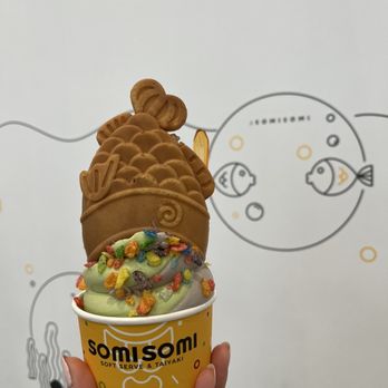 Somisomi - Upside down Ahboong green tea + cookies n cream swirl taiyaki with taro filling - Ice Cream & Frozen Yogurt Near Me - Ontario, California Somisomi - Upside down Ahboong green tea + cookies n cream swirl taiyaki with taro filling - Ice Cream & Frozen Yogurt Near Me - Ontario, California