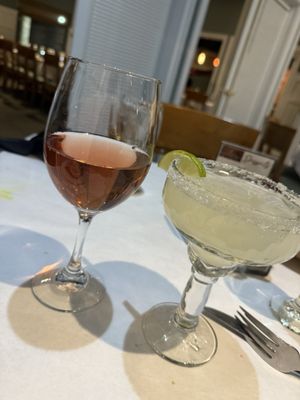 Elizabeth's Bar & Restaurant by null