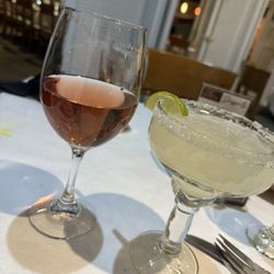 Elizabeth's Bar & Restaurant - Margaritas and wine