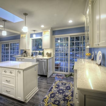IDS Remodeling - a kitchen with blue walls - General Contractors Near Me - Portland, Oregon