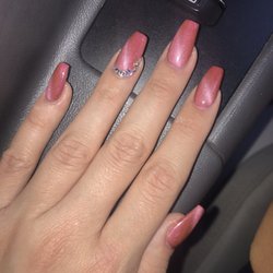 Yuma Nails & Spa - Nails by Kelly .