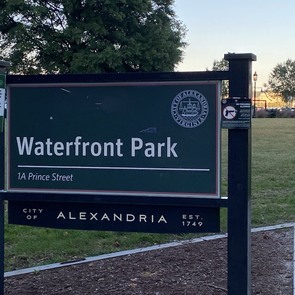 Waterfront Park - Parks Near Me - Alexandria, Virginia