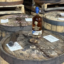 Whiskey drinks good times. Whiskey drinks good times.