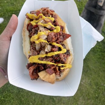 Poppi's Pastrami & More - Pastrami sandwich - Food Trucks Near Me - Bakersfield, California Poppi's Pastrami & More - Pastrami sandwich - Food Trucks Near Me - Bakersfield, California