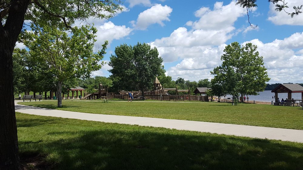 BIG CREEK MARINA & BOAT RENTAL Updated June 2024 15 Photos Big