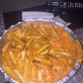 Delmar Pizzeria - penne vodka - Pizza Near Me - Brooklyn, New York