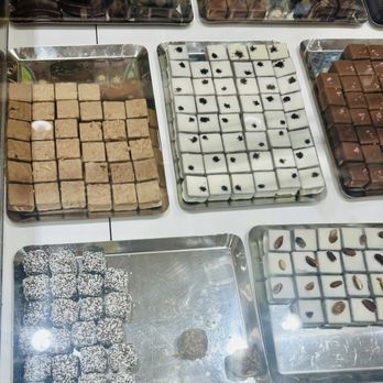 Venchi - Chocolates - Chocolatiers & Shops Near Me - New York, New York Venchi - Chocolates - Chocolatiers & Shops Near Me - New York, New York