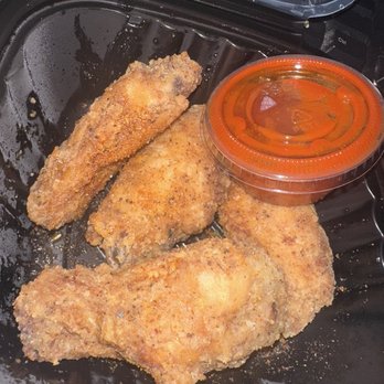 The Liquor Store - Fried Chicken - Breakfast & Brunch Near Me - Memphis, Tennessee The Liquor Store - Fried Chicken - Breakfast & Brunch Near Me - Memphis, Tennessee