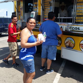 Tacos Los Michoacanos - A must try. - Food Trucks Near Me - New Haven, Connecticut