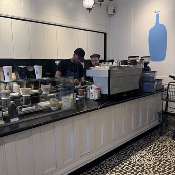 Blue Bottle Coffee - Coffee & Tea Near Me - New York, New York