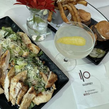 IO Godfrey - Chicken Caesar salad Wagyu Beef Sliders lemon drop - Cocktail Bars Near Me - Chicago, Illinois IO Godfrey - Chicken Caesar salad Wagyu Beef Sliders lemon drop - Cocktail Bars Near Me - Chicago, Illinois