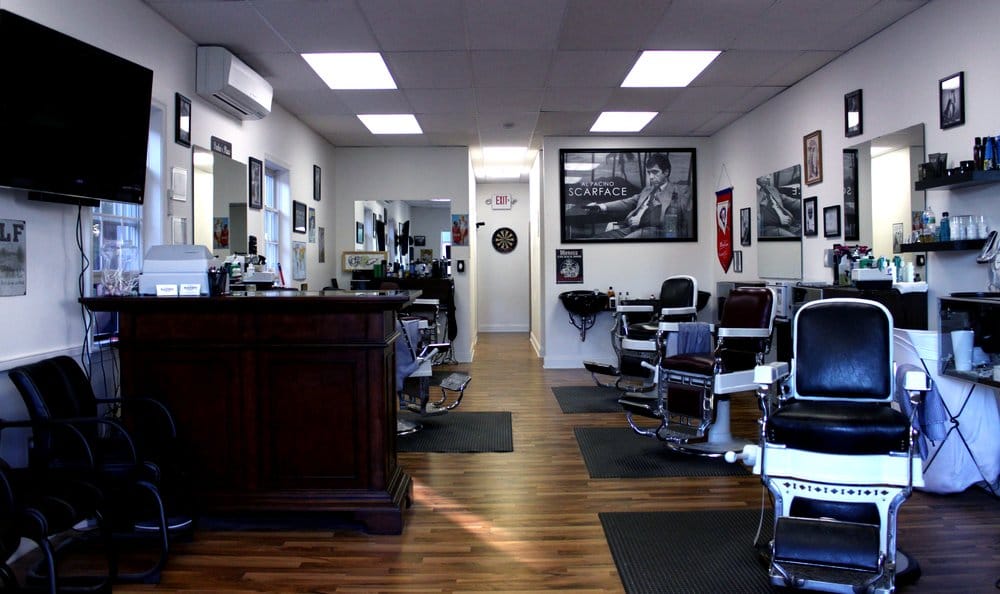 Parker's Barber Shop Logo