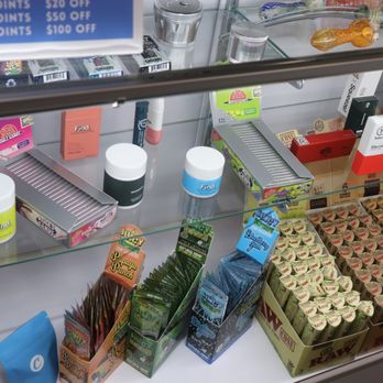 Gardens Dispensary - Products in Yuma Way NJ showroom - Head Shops Near Me - Garfield, New Jersey Gardens Dispensary - Products in Yuma Way NJ showroom - Head Shops Near Me - Garfield, New Jersey