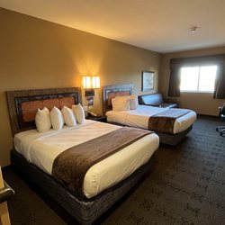 Kalahari - Basic room. No frills. Almost subpar for the cost per night.