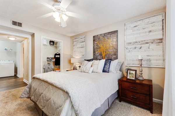 Virginia Highlands Apartments by null