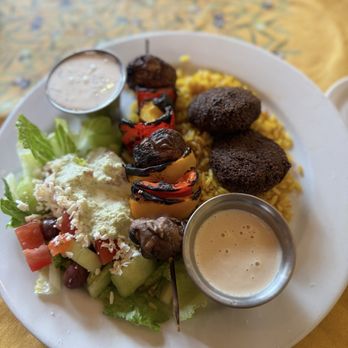 Dametra Cafe - Veggie Delight - Greek Near Me - Carmel-By-The-Sea, California