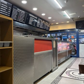 Lahori Grill - Inside restaurant - Restaurants Near Me - London, XGL Lahori Grill - Inside restaurant - Restaurants Near Me - London, XGL