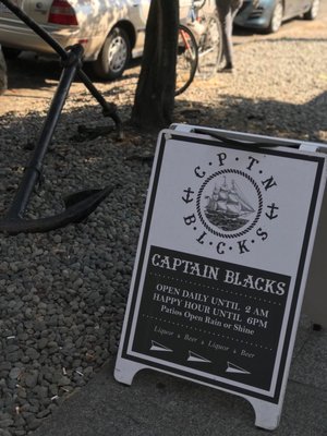 Captain Blacks by null