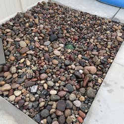 California Quarry Products - Arizona rock and Visalia rock - wet