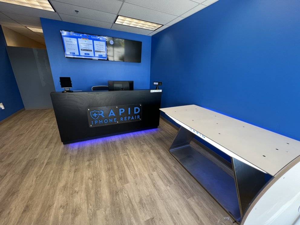 RAPID IPHONE REPAIR Updated August 2025 18 Reviews 12623 N Tatum