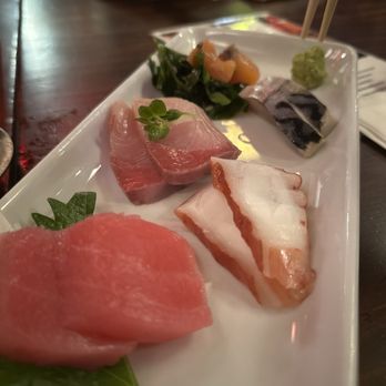 Torrance Yokocho - SASHIMI ASSORTED 5 Kinds (10 PIECES) 刺身盛り合わせ5種(10切れ) - Izakaya Near Me - Torrance, California
