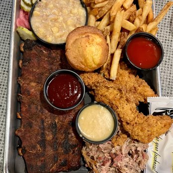 Timberloft Restaurant - The Texas Smoker Combo - Barbeque Near Me - Gordonsville, Tennessee Timberloft Restaurant - The Texas Smoker Combo - Barbeque Near Me - Gordonsville, Tennessee