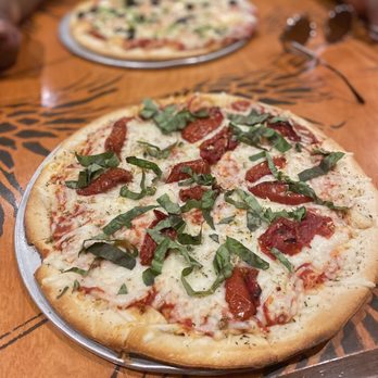 BAZBEAUX PIZZA - Updated July 2025 - 505 Photos & 778