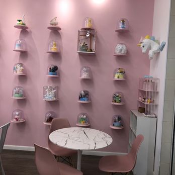 statham's cake museum - Cute cafe top floor of the mall - Custom Cakes Near Me - Colonie, New York statham's cake museum - Cute cafe top floor of the mall - Custom Cakes Near Me - Colonie, New York