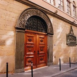 Bibliothèque du 1er Arrondissement - Provient du site internet de la bibliothèque municipale de Lyon