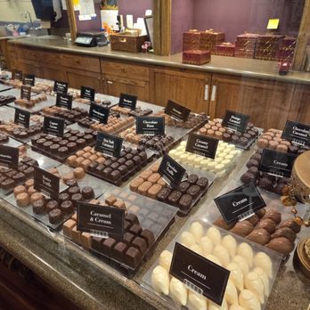 Chocolaterie Stam - Rochester - Bon Bons - Chocolatiers & Shops Near Me - Rochester, Minnesota Chocolaterie Stam - Rochester - Bon Bons - Chocolatiers & Shops Near Me - Rochester, Minnesota
