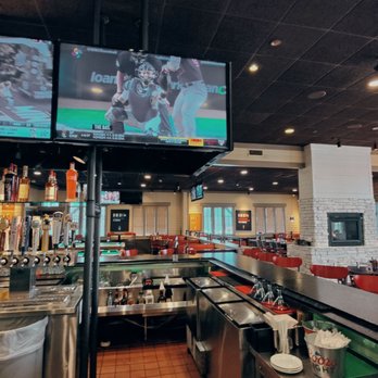 Smokey Bones Cranberry Township - Bar area - Barbeque Near Me - Cranberry Township, Pennsylvania