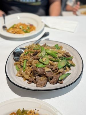 New Krungthai Restaurant by null