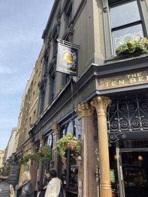 The Ten Bells by null
