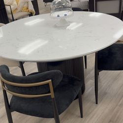 EZ 2 Get Furniture - New arrivals