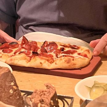 The Cheesecake Factory - Pepperoni flatbread - Desserts Near Me - Sarasota, Florida The Cheesecake Factory - Pepperoni flatbread - Desserts Near Me - Sarasota, Florida