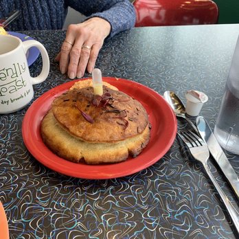 The Friendly Toast - Biscuit stuffed with sausage gravy! 100/10! - Breakfast & Brunch Near Me - Bedford, New Hampshire The Friendly Toast - Biscuit stuffed with sausage gravy! 100/10! - Breakfast & Brunch Near Me - Bedford, New Hampshire