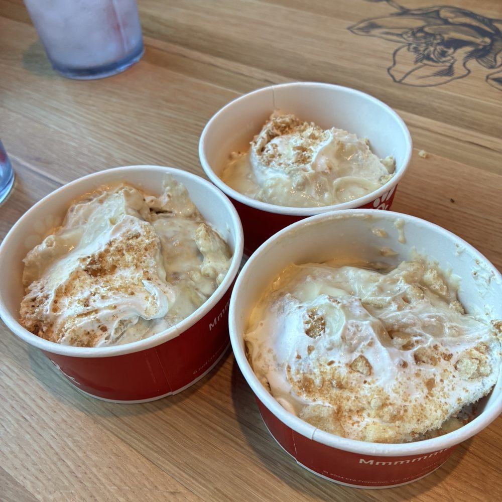 Chick-fil-A - banana pudding - Fast Food Near Me - Loganville, Georgia Chick-fil-A - banana pudding - Fast Food Near Me - Loganville, Georgia