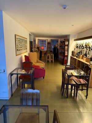 Wine Quay Bar (Porto) by null