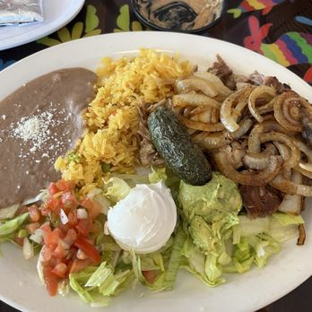 El Guatal - Mexican Near Me - St. Peters, Missouri