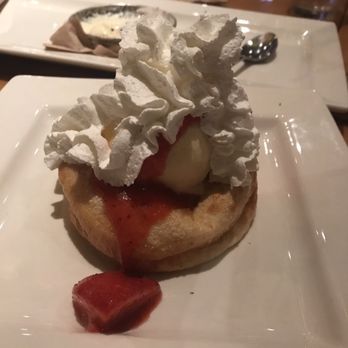 BJ's Restaurant & Brewhouse - Beignet - New American Near Me - Downey, California BJ's Restaurant & Brewhouse - Beignet - New American Near Me - Downey, California
