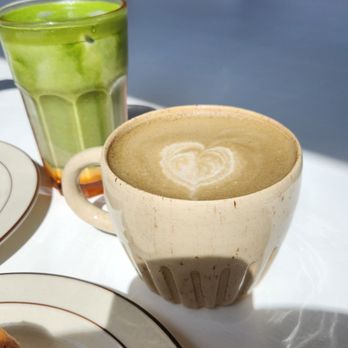Whoopsie Daisy Drinks - Hojicha Horchata - Coffee & Tea Near Me - Kitchener, Ontario Whoopsie Daisy Drinks - Hojicha Horchata - Coffee & Tea Near Me - Kitchener, Ontario