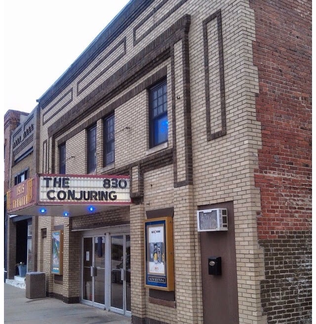 Social spots from Isis Theatre